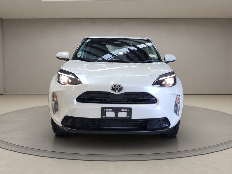 2024 Toyota Yaris Cross Hybrid, photo 2
