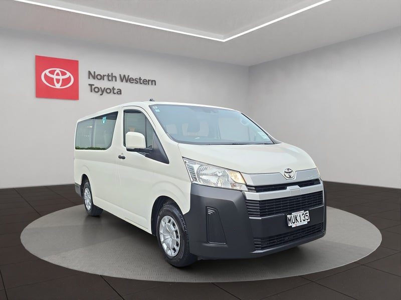 2020 Toyota Hiace ZR Minibus