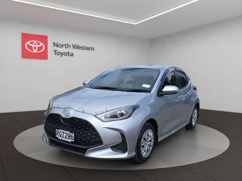 2026 Toyota Yaris GX 1.5, photo 3
