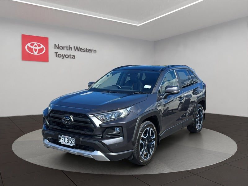 2019 Toyota RAV4 Adventure, photo 3