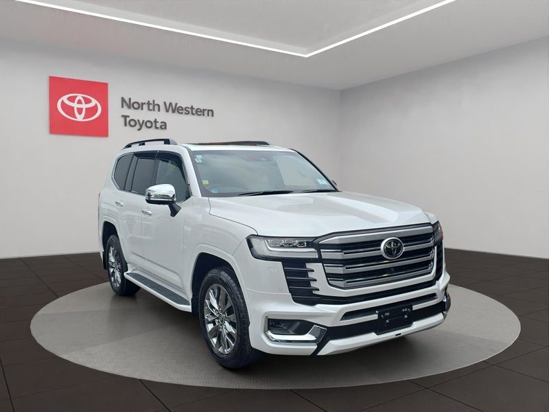 2025 Toyota Land Cruiser ZX
