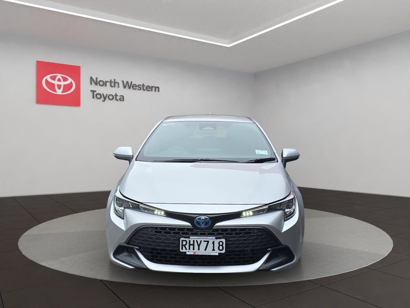 2025 Toyota Corolla GX 1.8, photo 3