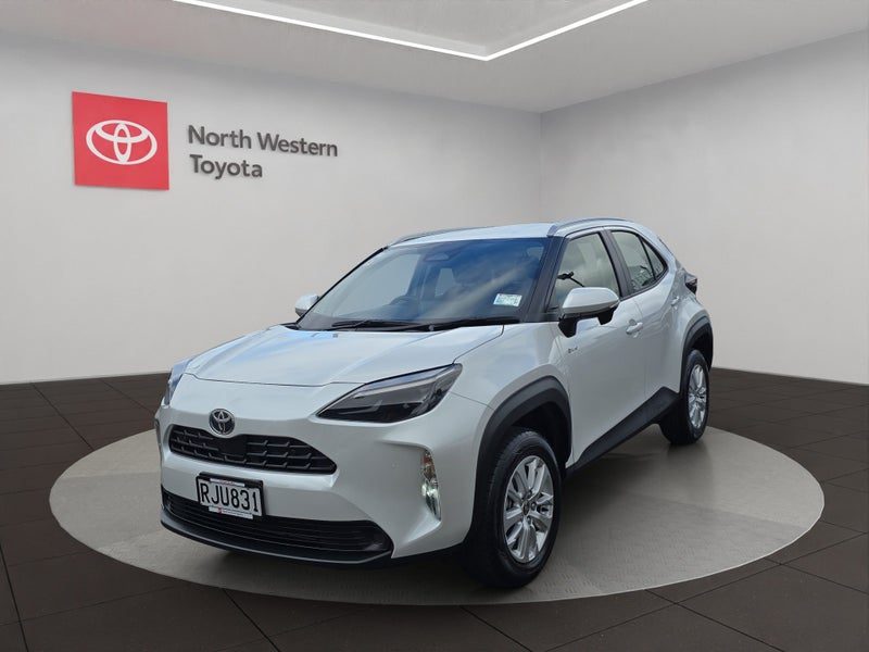 2025 Toyota Yaris Cross GX, photo 3