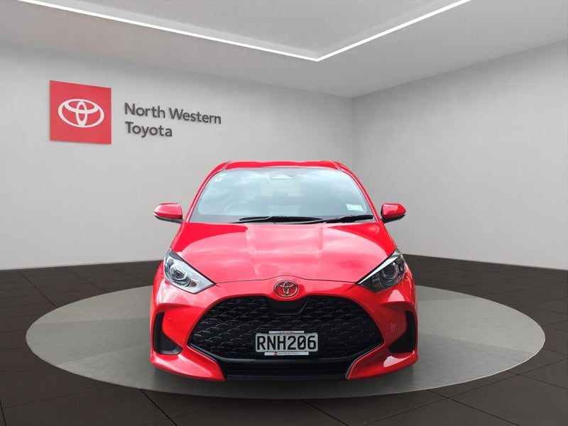 2025 Toyota Yaris GX 1.5, photo 3