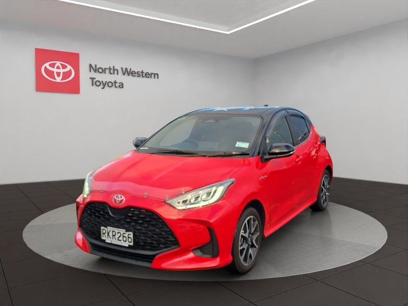 2025 Toyota Yaris ZR 1.5L Hybrid 2WD Hatchback, photo 3