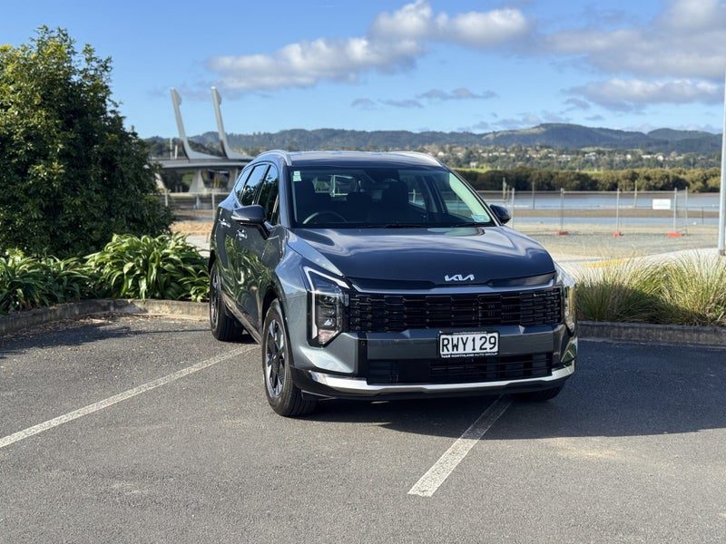 2026 Kia Sportage Light