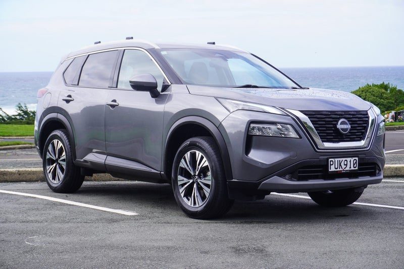 2023 Nissan X-Trail St-L 2.5P/4Wd/7 seat