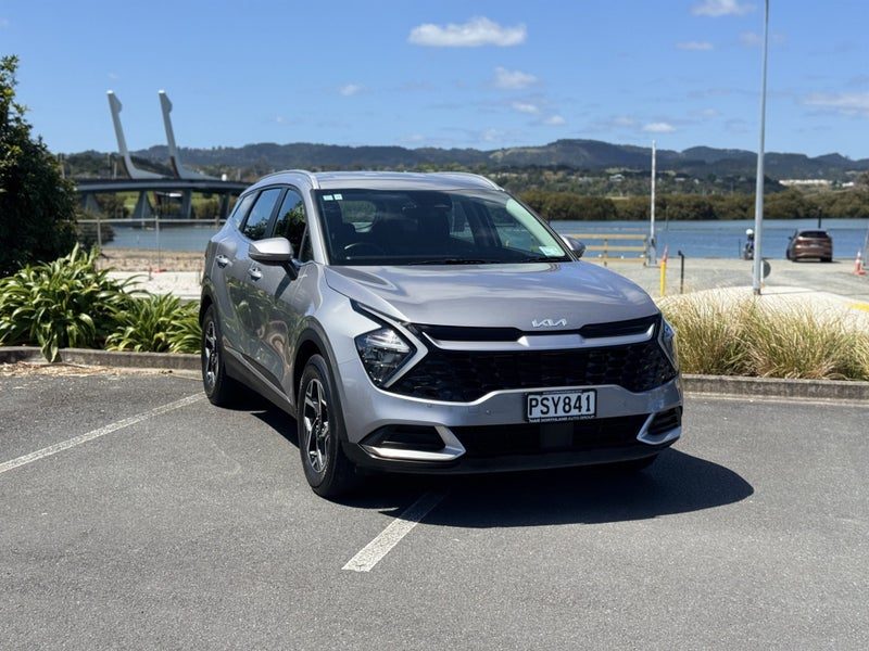 2023 Kia Sportage LX 2.0 6 speed auto