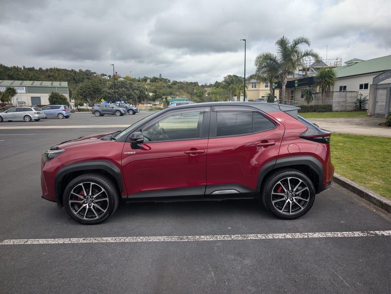 2024 Toyota Yaris Cross GR Sport, photo 2