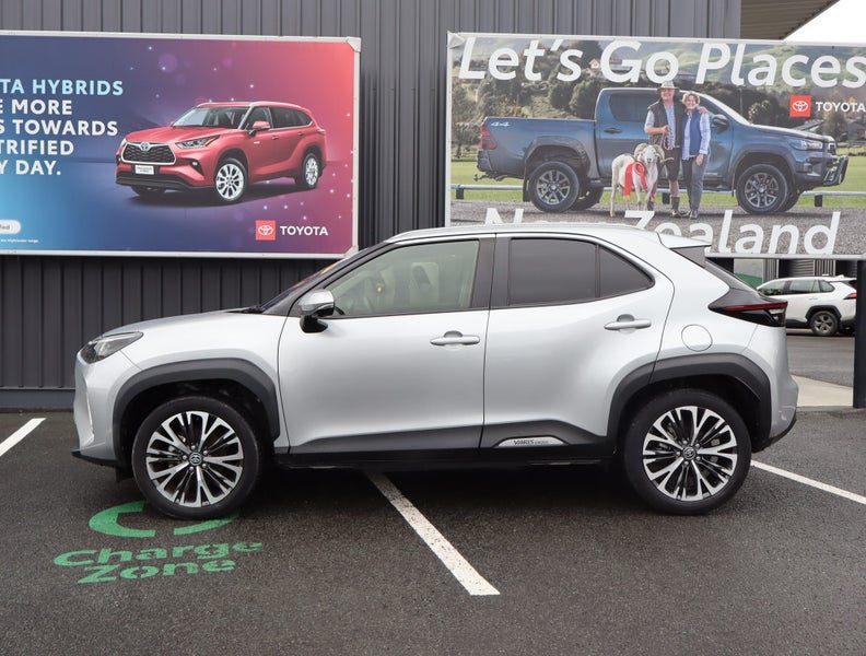 2020 Toyota Yaris Cross Z, photo 3