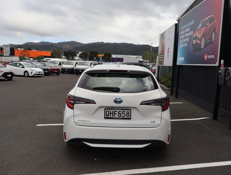 2023 Toyota Corolla GX 1.8 HEV ECVT FWD WG/5D/5S, photo 3
