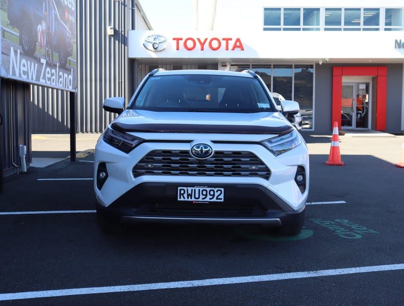 2023 Toyota RAV4 Limited, photo 3