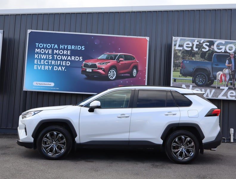 2023 Toyota RAV4 GXL 2.0P CVT FWD SUV/5D/5S, photo 2
