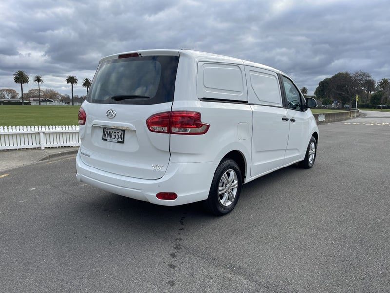 2025 LDV G10 Cargo Diesel Auto 2 NZ NEW, photo 3