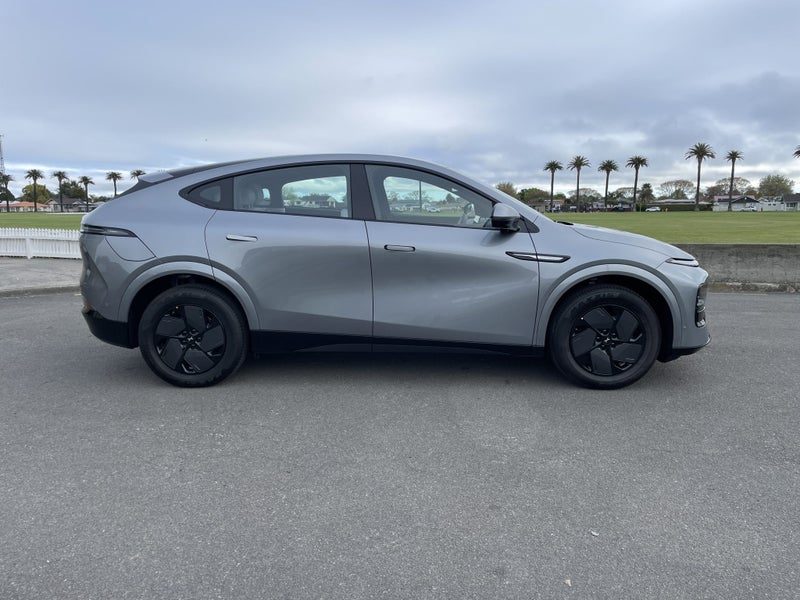 2026 XPENG G6 RWD STANDARD RANGE, photo 2