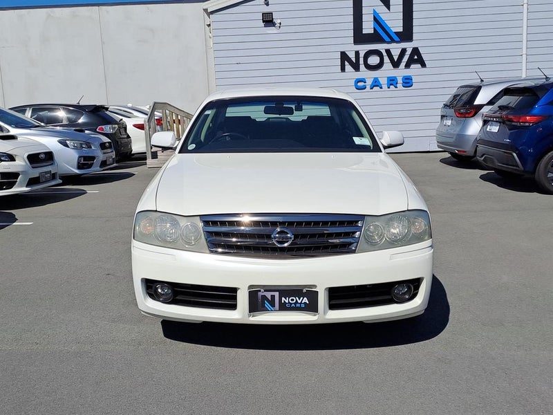 2002 Nissan Gloria 3.0 Gran Turismo 300 Ultima, photo 2
