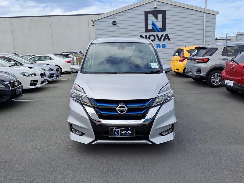2018 Nissan Serena e-Power Highway Star V, photo 2