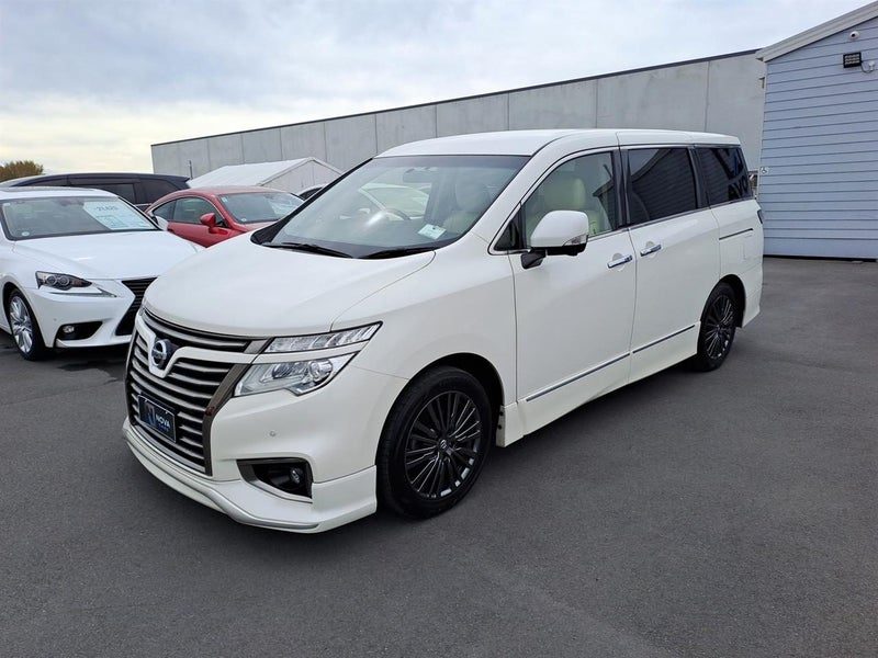 2017 Nissan Elgrand 250 Highway Star S Facelift, photo 3