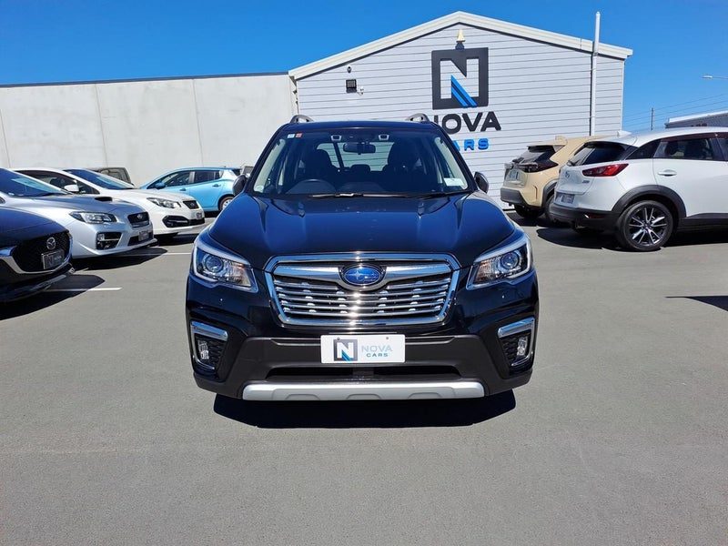 2020 Subaru Forester Advance 4WD Hybrid, photo 2