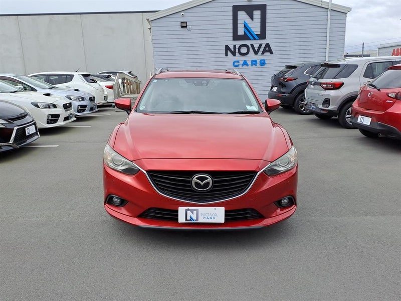 2013 Mazda Atenza 20S Wagon, photo 2