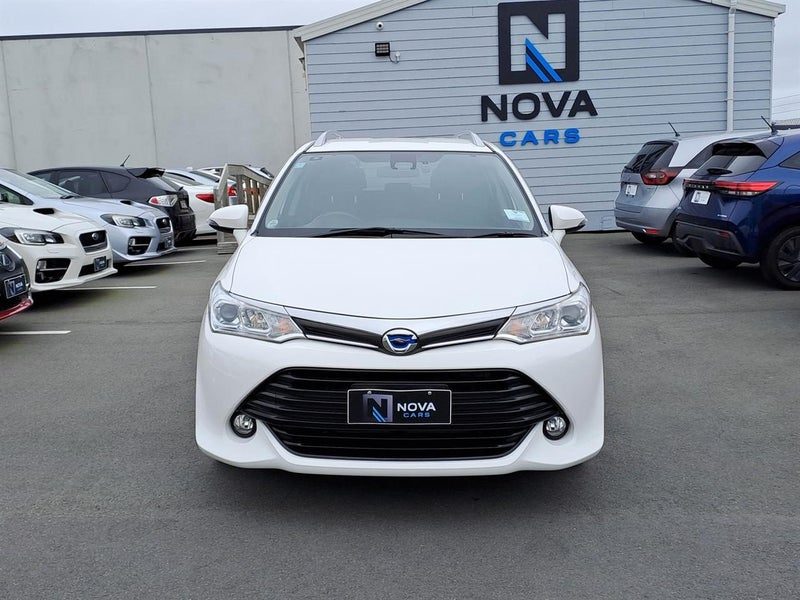 2015 Toyota Corolla Fielder 1.5 G Hybrid Facelift, photo 2