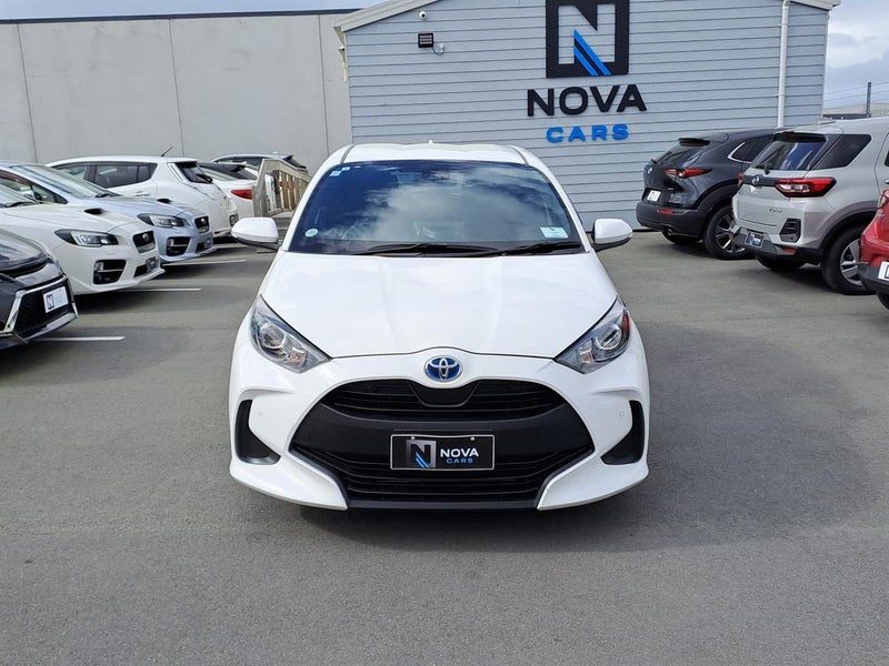 2021 Toyota Yaris X Hybrid New Shape, photo 2