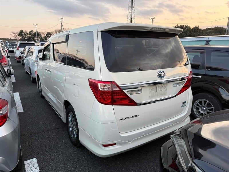 2013 Toyota Alphard 2.4 X 4WD Hybrid, photo 2