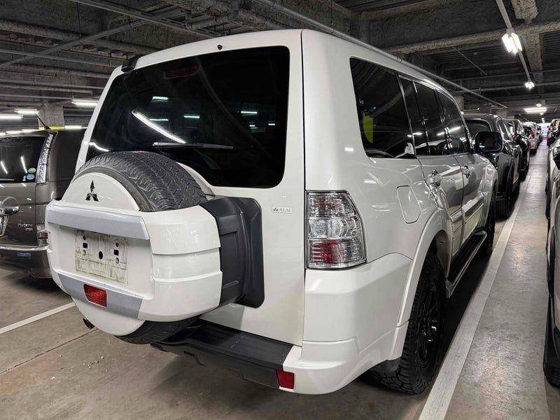 2012 Mitsubishi Pajero 3.2 Long GR 4WD Diesel, photo 2