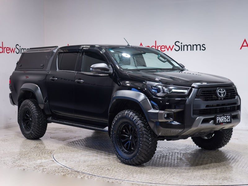 2022 Toyota Hilux SR 5 Cruiser