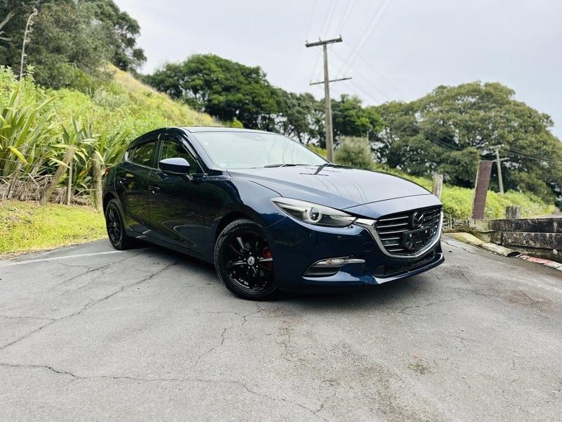 2016 Mazda Axela SPORTS !! SKYACTIVE ENGINE !!