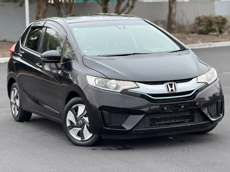 2013 Honda Fit Hybrid, Key-Less, Reversing Camera*