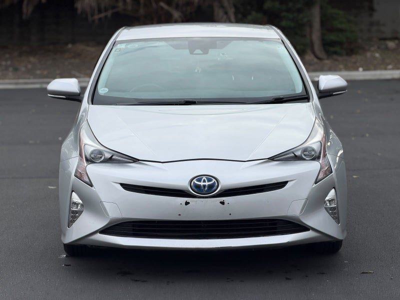 2016 Toyota Prius Hybrid, photo 2