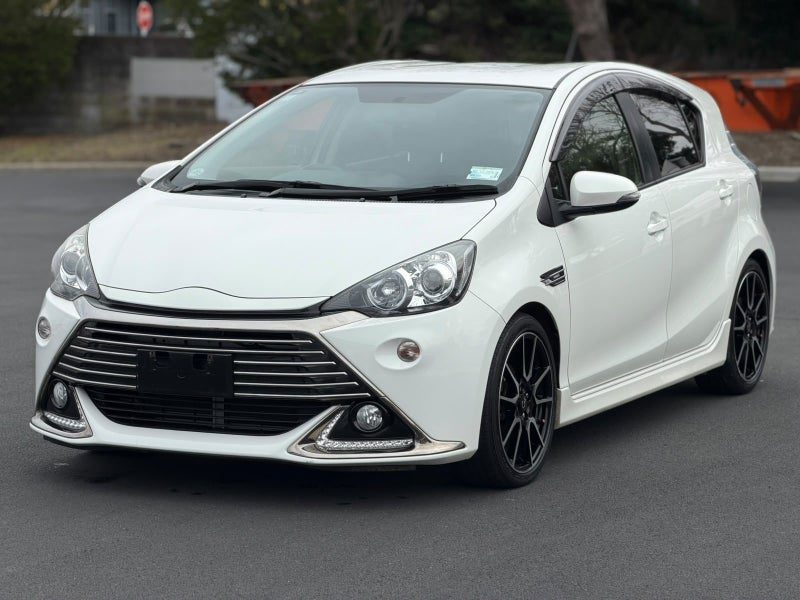 2014 Toyota Aqua Gs, Body-kit, Alloys, Key-Less, photo 2