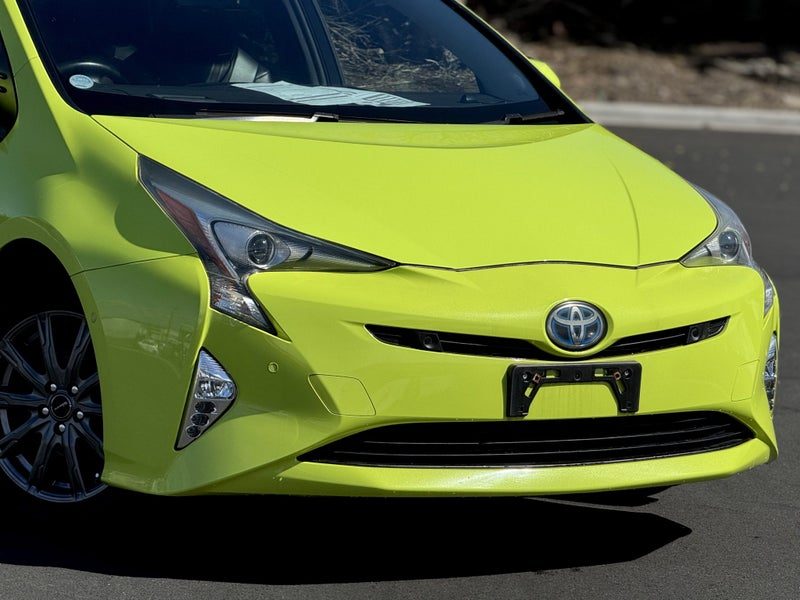 2015 Toyota Prius A TOURING | E-Four 4WD | TSS, photo 2