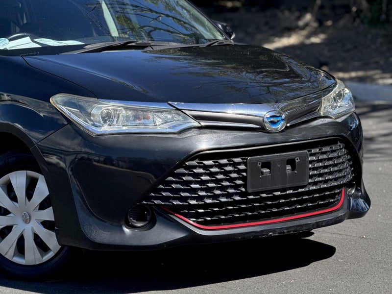 2016 Toyota Corolla Fielder, photo 2