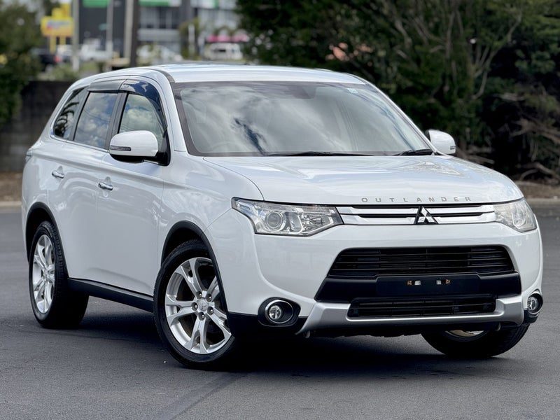 2014 Mitsubishi Outlander 24G 7 Seater