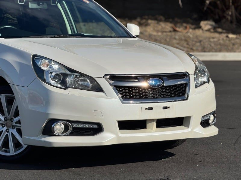 2012 Subaru Legacy TOURING *Eye Sight* AWD, photo 2