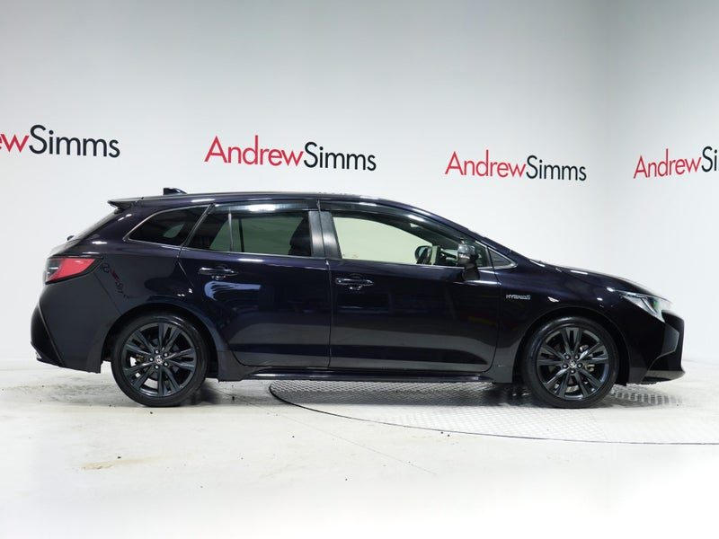 2020 Toyota Corolla Hybrid Touring 1.8PH 5Dr Wagon, photo 2