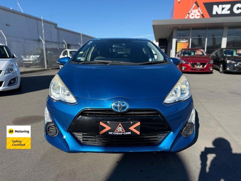 2015 Toyota Aqua Facelift Hybrid, photo 2
