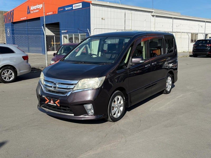 2012 Nissan Serena 7 SEATER, photo 3