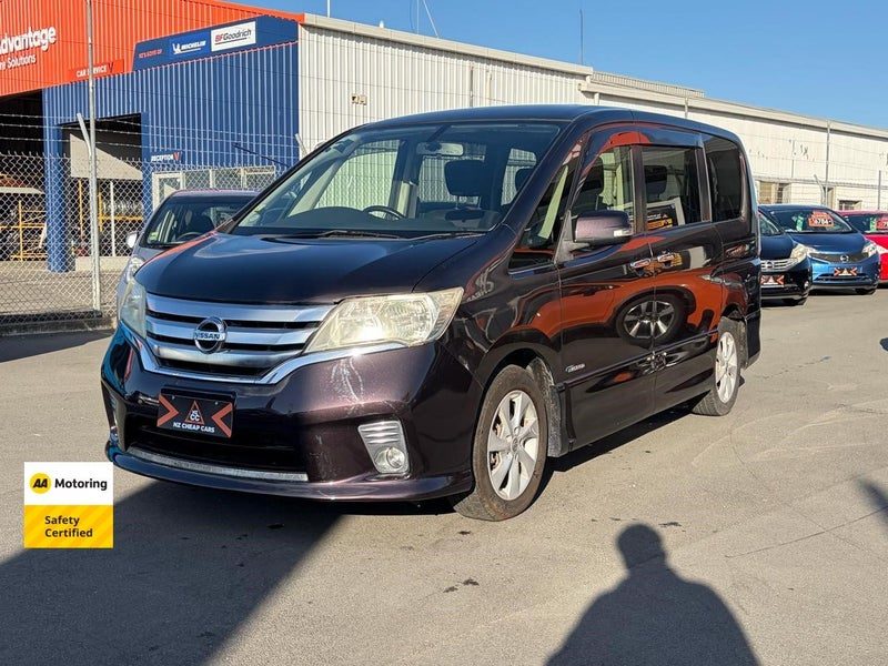 2012 Nissan Serena 7 Seater Hybrid, photo 3