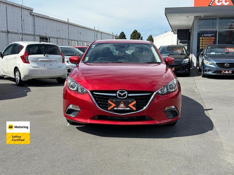 2015 Mazda Axela, photo 2