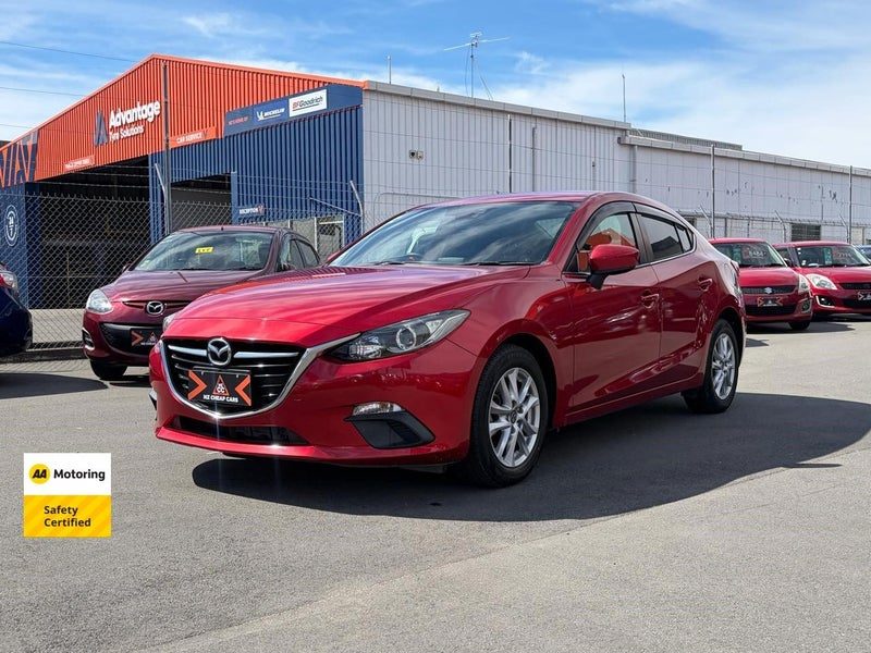 2015 Mazda Axela, photo 3