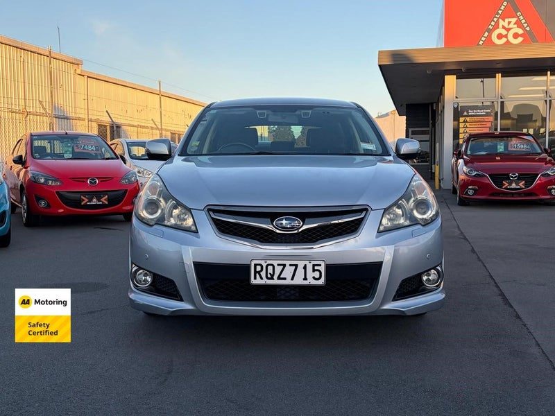 2012 Subaru Legacy, photo 2