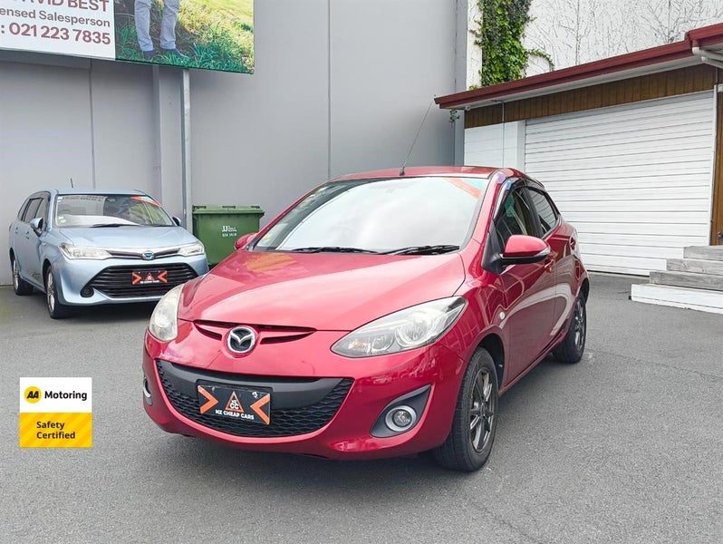 2013 Mazda Demio, photo 3