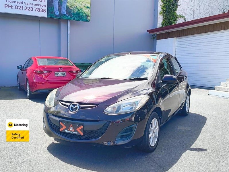 2012 Mazda Demio, photo 3
