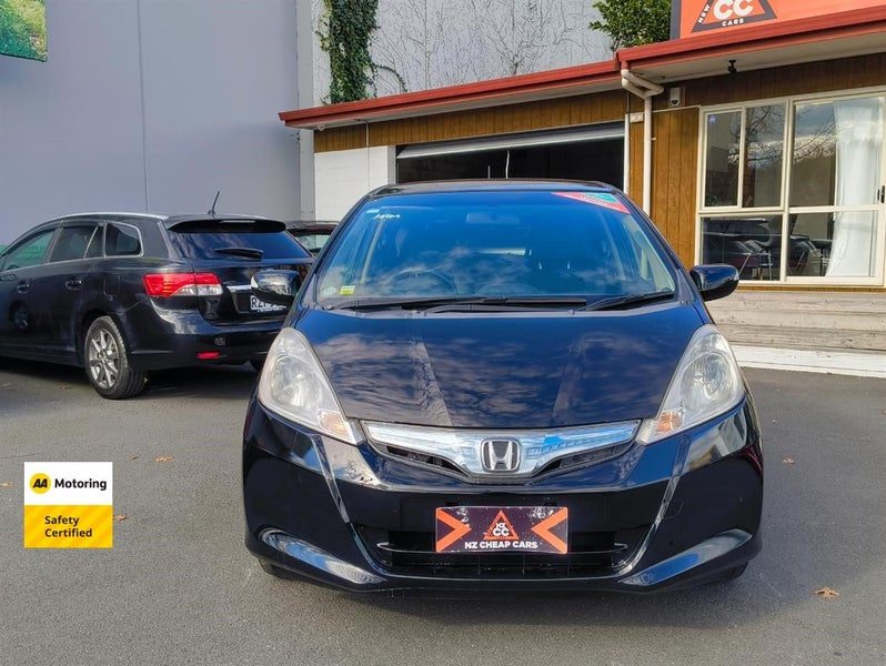 2013 Honda Fit HYBRID, photo 2