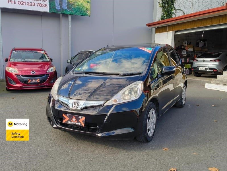 2013 Honda Fit HYBRID, photo 3