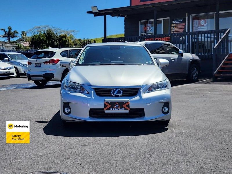 2013 Lexus CT 200h HYBRID, photo 2