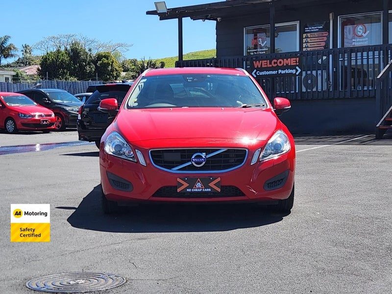 2013 Volvo V60 T4, photo 2